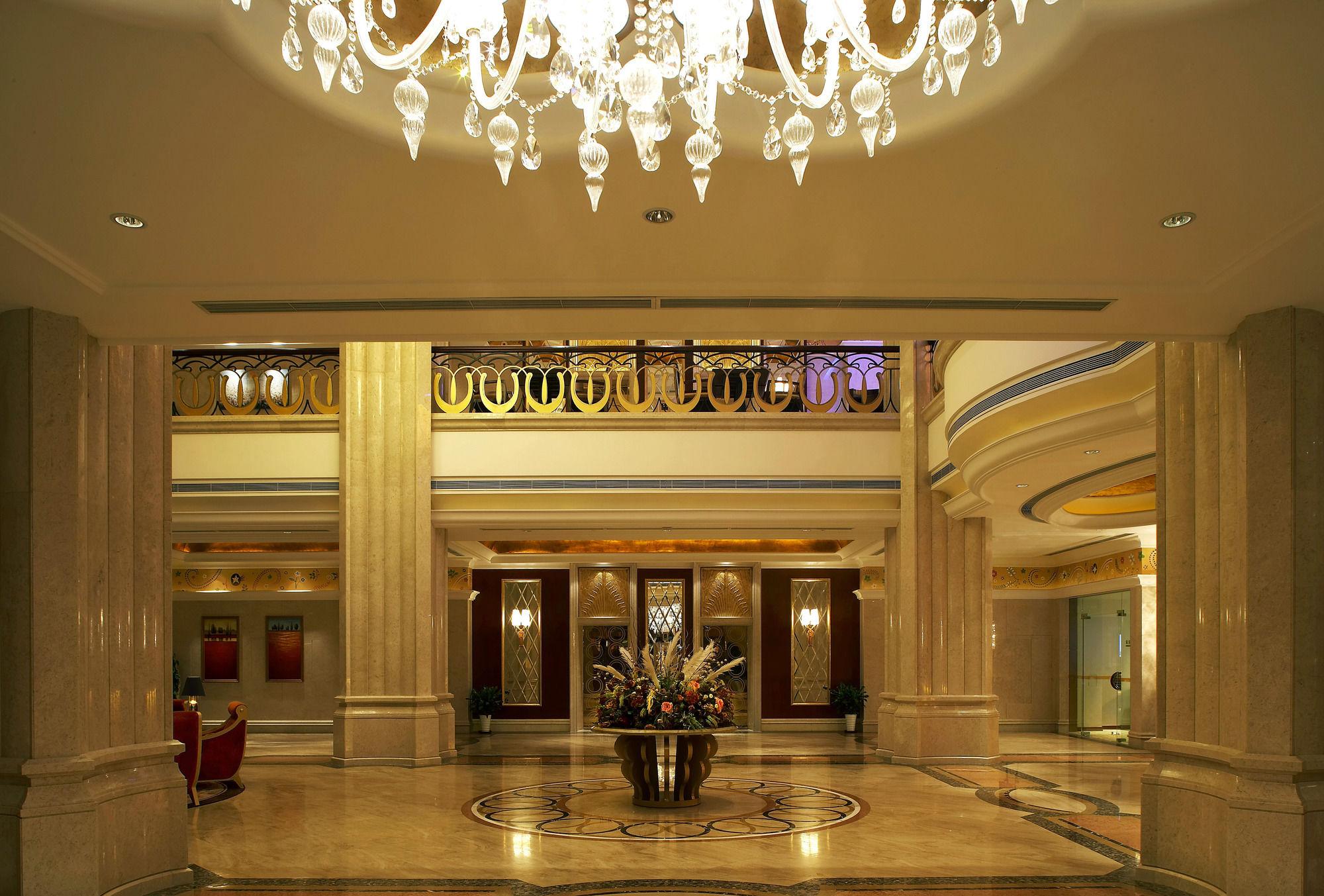 Dynasty International Hotel Dalian จิ่นโจว ภายนอก รูปภาพ